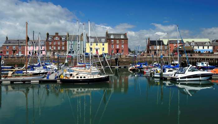 Arbroath angus harbour